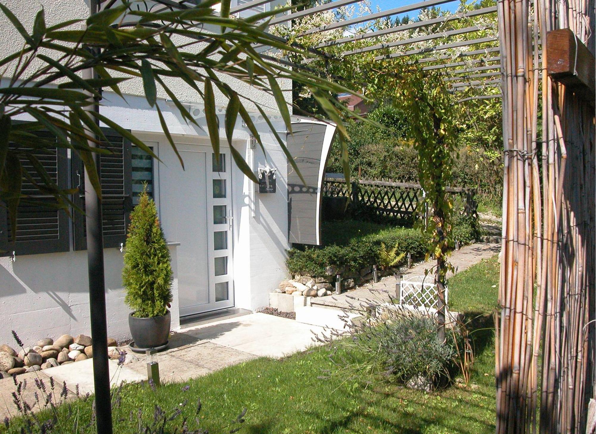 Joline Private Guest Apartment Just Feel At Home Jens Exterior foto